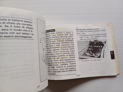 Yamaha FZR 1000-1000 U 2GH 1987-88 manuale uso manutenzione italiano …