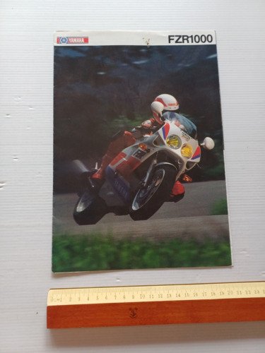 Yamaha FZR 1000 1989 depliant moto originale italiano motorcycle brochure