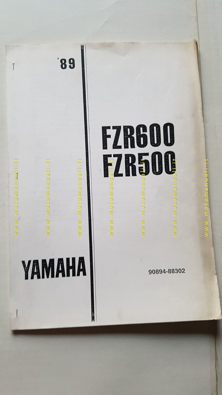 Yamaha FZR 500 600 1989 Service Information manuale officina ITALIANO …