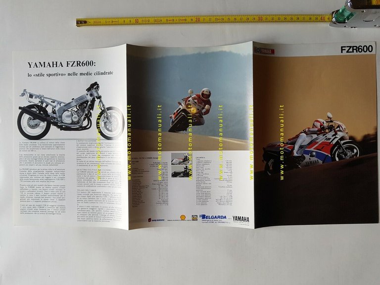 Yamaha FZR 600 1989 depliant moto originale italiano motorcycle brochure