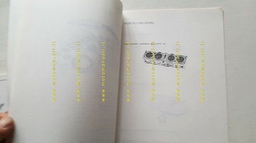 Yamaha FZR 750 R kit 1989 Model information manuale officina …
