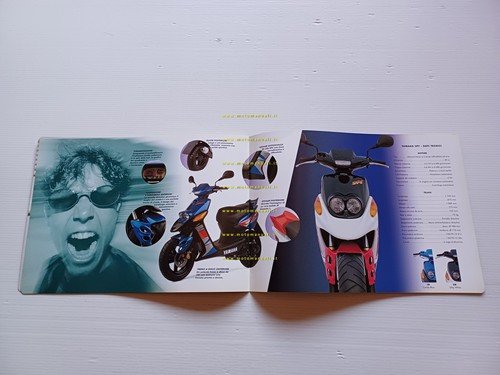 Yamaha SPY 50 1995 Scooter depliant ITALIANO originale