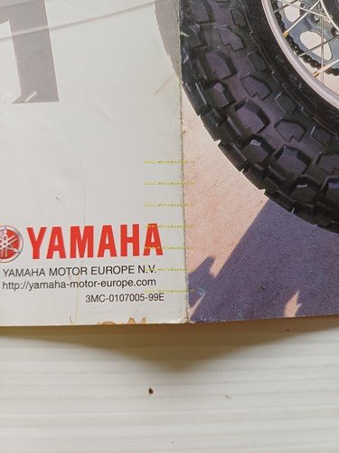 Yamaha TW 125 1999 depliant ITALIANO originale