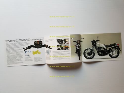 Yamaha XJ 750 1981 depliant originale italiano