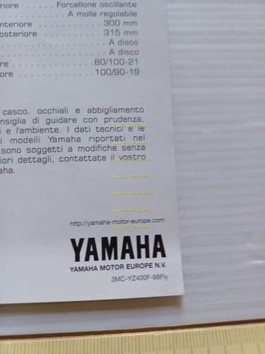 Yamaha YZ 400 F 1998 depliant originale ITALIANO