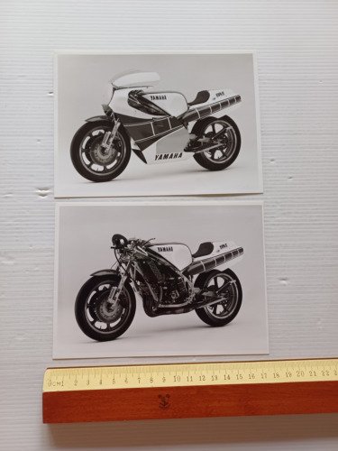 Yamaha YZR 500 GP 1982 lotto 2 foto cartella stampa