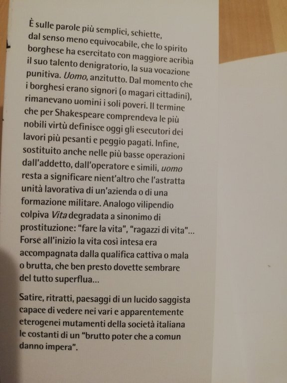 Al di sotto della mischia Satire e saggi Piergiorgio Bellocchio …