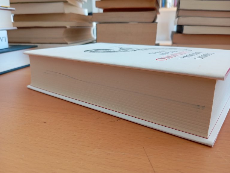 Augusto Figlio di Dio, Luciano Canfora, Laterza, 2020 | Immagine Gallery 4