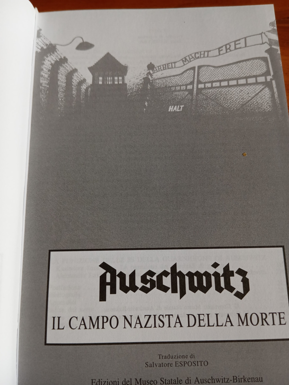 Auschwitz. Il campo nazista della morte, Edizioni del museo statale