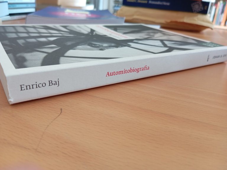 Automitobiografia, Enrico Baj, 2018