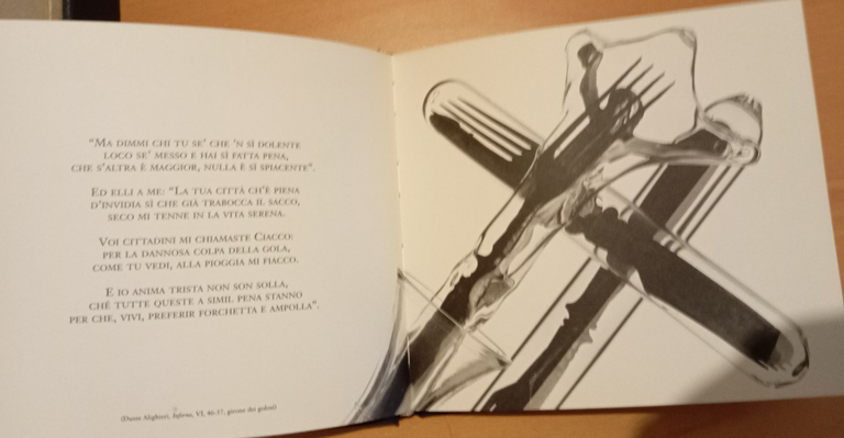 Bottiglie, esercizi di stile, Vetrerie italiane, R. Cuppone, Creativando, 1995 | Immagine Gallery 7