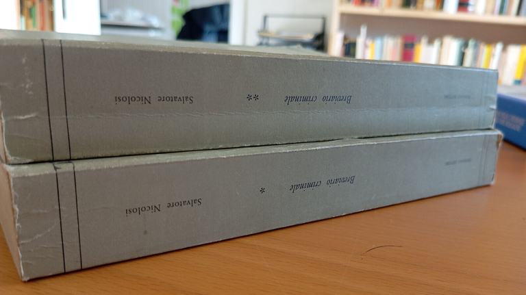 Breviario criminale, 2 due volumi, Salvatore Nicolosi, Tringale, 1988 | Immagine Gallery 12