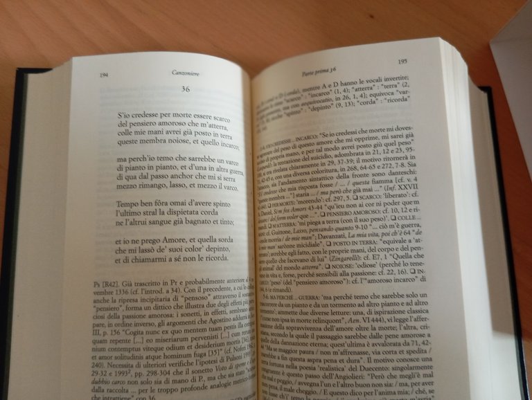 Canzoniere, Petrarca, Meridiani Mondadori, 2004 | Immagine Gallery 10