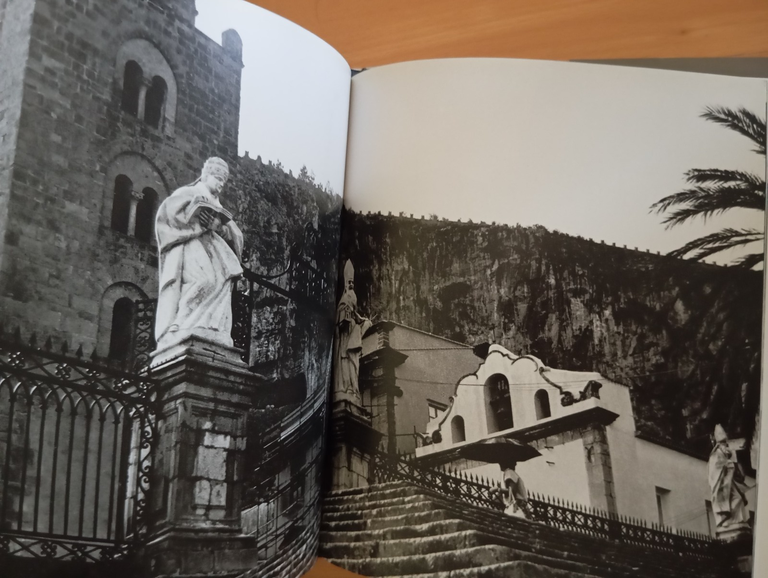 Cefalù, Vincenzo Consolo - Giuseppe Leone, Bruno Leopardi Editore, 1999 | Immagine Gallery 10