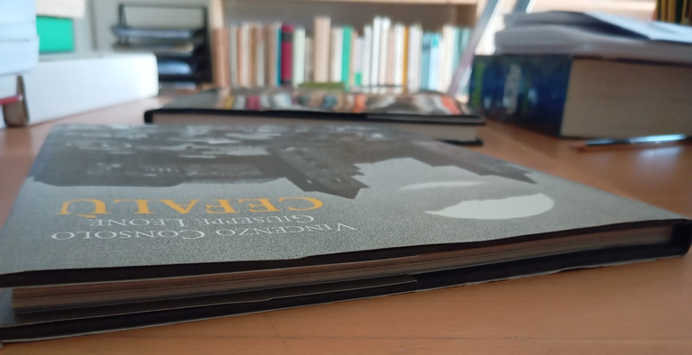 Cefalù, Vincenzo Consolo - Giuseppe Leone, Bruno Leopardi Editore, 1999 | Immagine Gallery 3