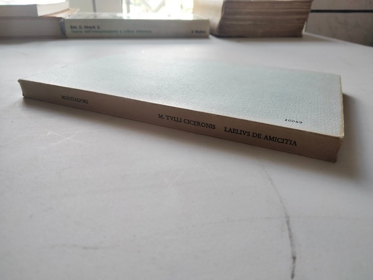 Cicerone, Laelius - De amicitia, In latino, Mondadori, 1971 | Immagine Gallery 2