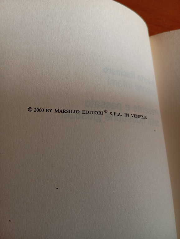 Colonne infami, Roberto Racinaro, Marsilio, 2000 | Immagine Gallery 9