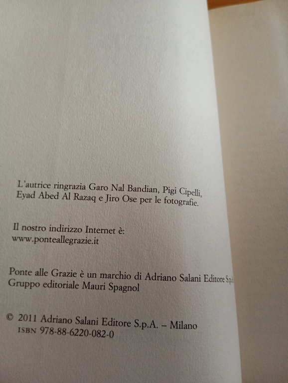 Confessione reporter, Stella Pende, Ponte alle Grazie, 2011 | Immagine Gallery 7