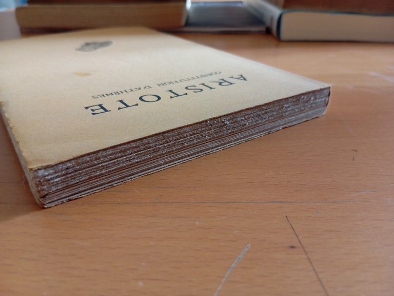Constitution d'athènes, Aristote, Le belles Lettres, 1967, in francese | Immagine Gallery 5