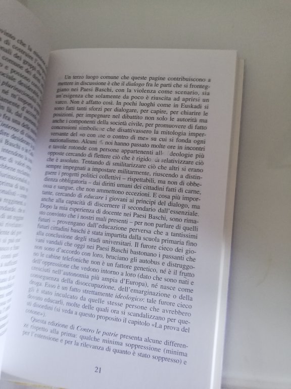 Contro le patrie, Fernando Savater, 1999, Eleuthera, nuovo