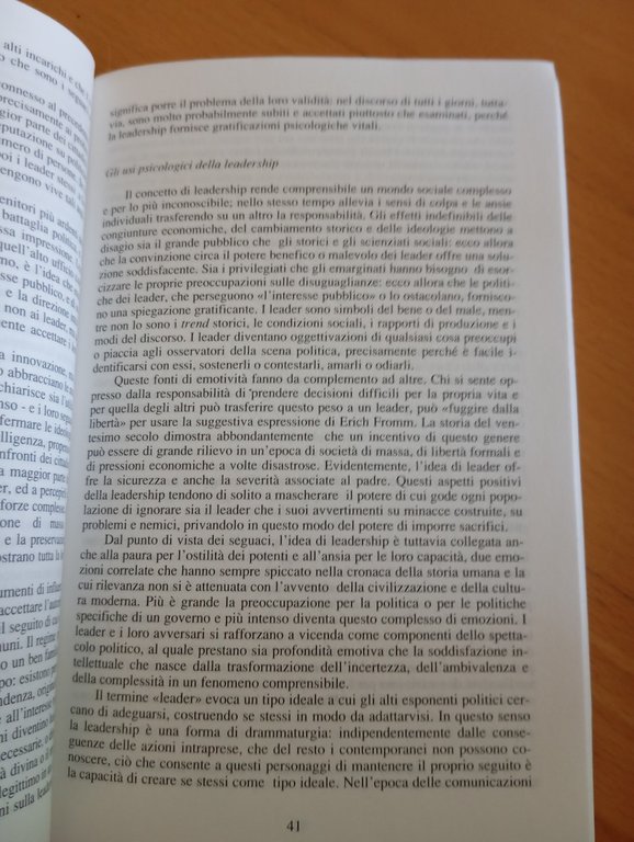 Costruire lo spettacolo politico, Murray Edelman, Nuova ERI, 1992, molto … | Immagine Gallery 6