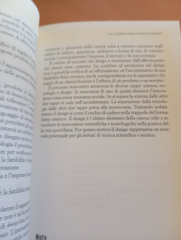 Dall'oggetto all'interfaccia Mutazioni del design, Gui Bonsiepe Feltrinelli 1995