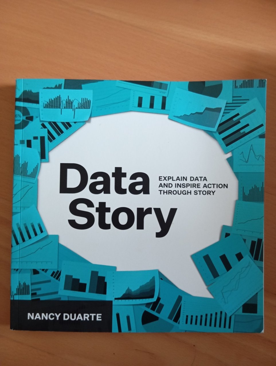 Data story, Dancy Duarte, IdeaPress, 2019