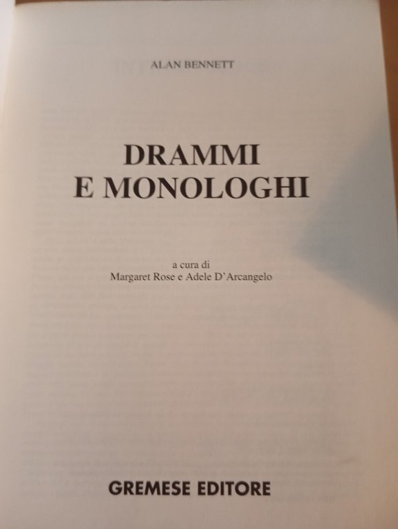 Drammi e monologhi Alan Bennett, Singole spie Un inglese all'estero …