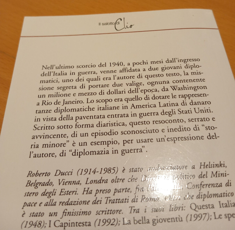 Due valigie di dollari, Roberto Ducci, Le Lettere, 2009