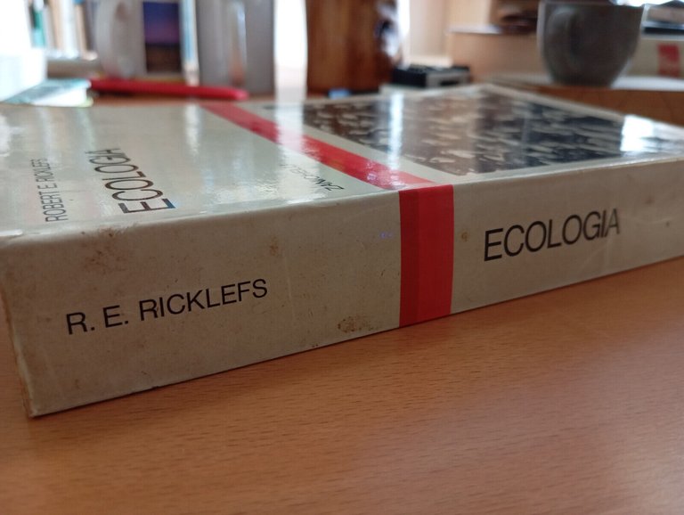 Ecologia, Robert E. Ricklefs, Zanichelli, 1976