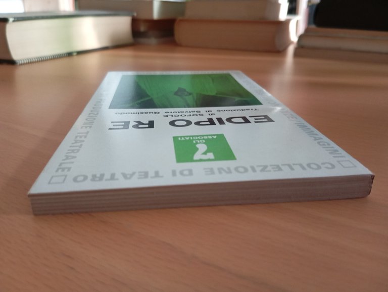 Edipo re, Sofocle, traduzione Salvatore Quasimodo, Gli associati, 1974 | Immagine Gallery 8