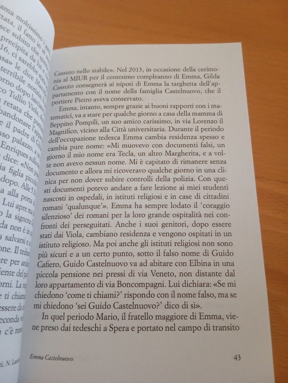 Emma Castelnuovo, Degli Esposti - Lanciano, L'asino d'oro, 2016