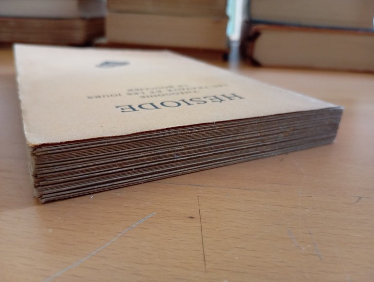 Esiodo, Theogonie, Les travaux et les jous, Le bouclier, Paul … | Immagine Gallery 6