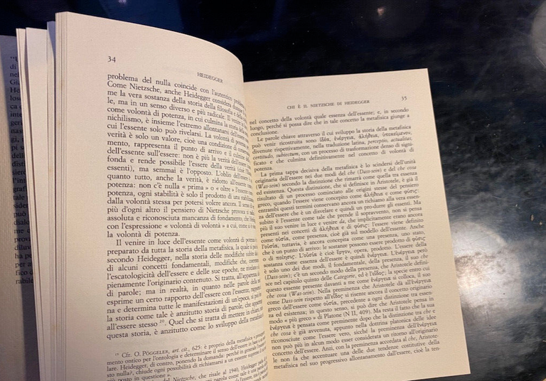 Essere, storia e linguaggio in Heidegger, Gianni Vattimo, 1989, Marietti, …