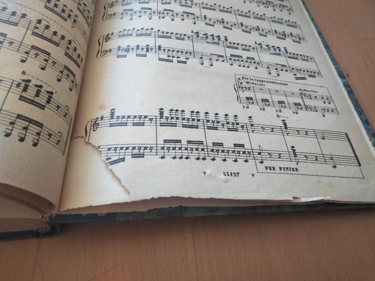 Faust, Carlo Gounod, spartito canto e pianoforte, rllegato, Ricordi, 1890? | Immagine Gallery 9