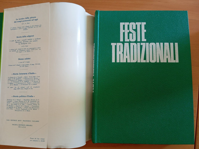 Feste tradizionali, due volumi e cofanetto, Arturo Lancellotti, 1952 | Immagine Gallery 8