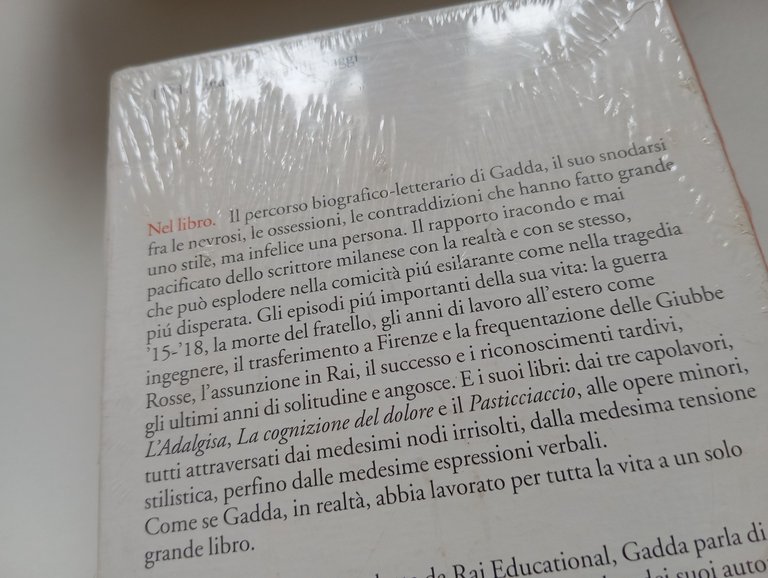 Gadda, Mauro Bersani, Einaudi, cofanetto con VHS