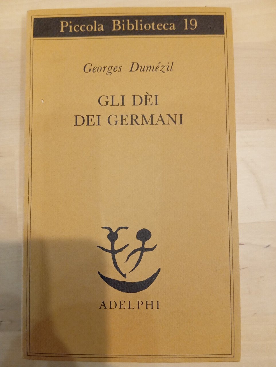 Gli dei dei germani, Georges Dumezil, Adelphi, 2002