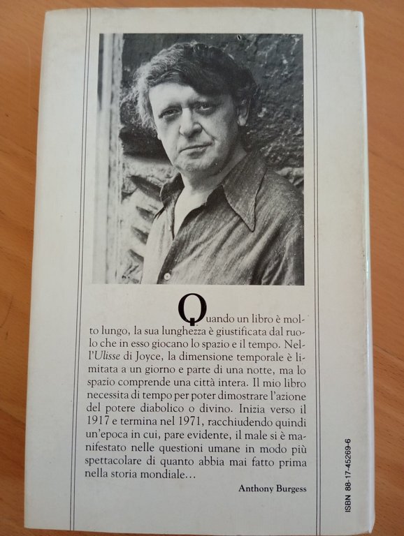 Gli strumenti delle tenebre, Anthony Burgess, Rizzoli, 1983
