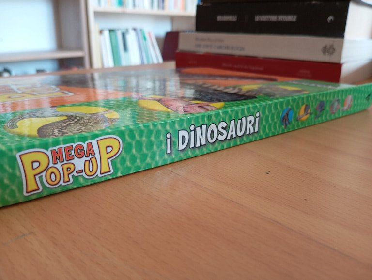 I dinosauri mega pop up, Mondadori 2008