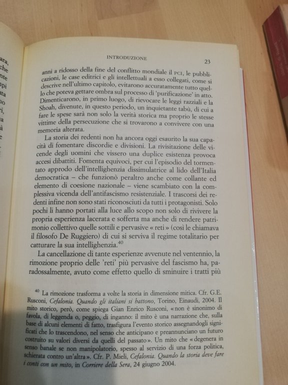 I redenti. Gli intellettuali che vissero due volte Mirella Serri, …