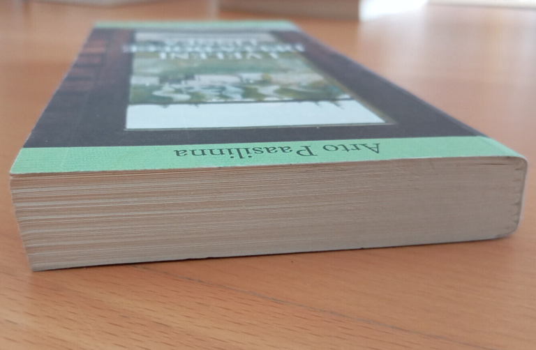 I veleni della dolce Linnea, Arto Paasilinna, Iperborea, 2006