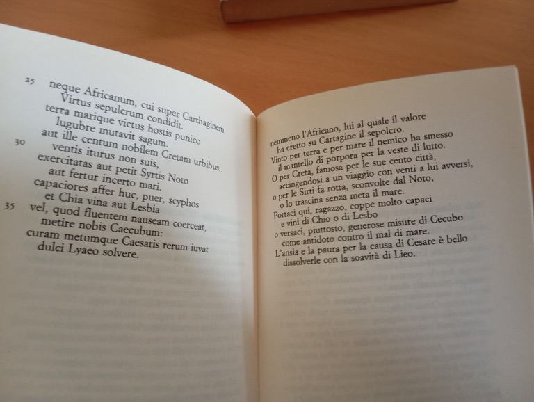 Il libro degli Epodi, Orazio, Marsilio, 1992