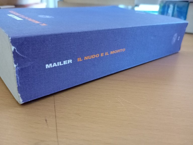 Il nudo e il morto, Norman Mailer, Einaudi, 2009 | Immagine Gallery 2
