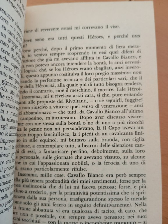 Il porto di Toledo. Ricordi della vita irreale, Anna Maria …