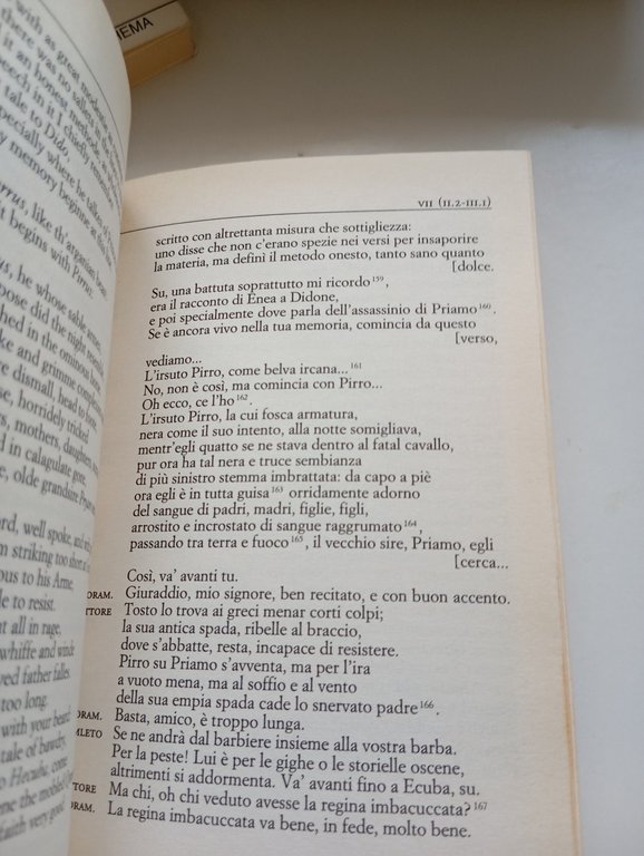 Il primo Amleto, W. Shakespeare Alessandro Serpieri Testo a fronte …