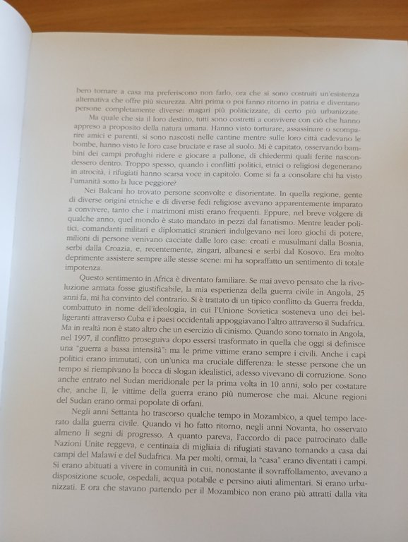 Sebastião Salgado, In cammino, Contrasto 2000, 1ª edizione, fascicolo allegato | Immagine Gallery 10