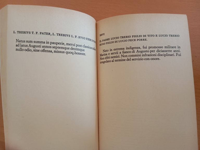 Iscrizioni funerarie romane, Lidia Storoni Mazzolani, BUR 1993, latino | Immagine Gallery 7