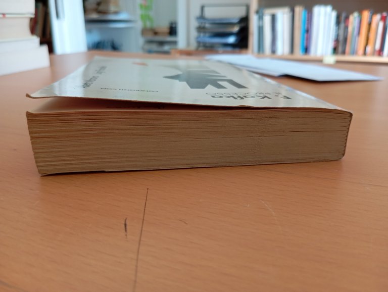 Kafka, Il processo, confronti con A. Moravia L. Pirandello, Thema, …