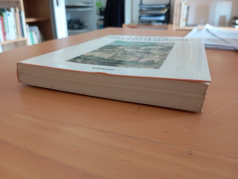 L'estetica della città europea. Forme e immagini, Marco Romano, Einaudi, … | Immagine Gallery 7